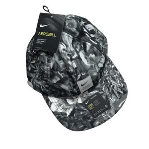 Nike Heritage86 AeroBill Floral Golf Hat NWT Dri-Fit Black White Baseball Cap